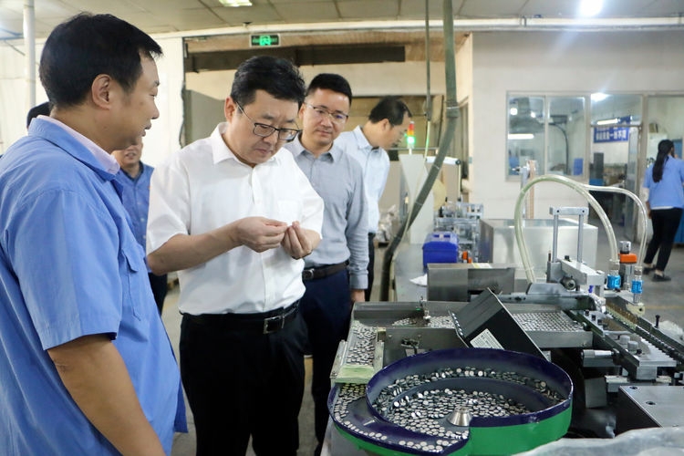 集團安全生產(chǎn)百日行動督導組到西無二集團、汽車工業(yè)公司督導檢查